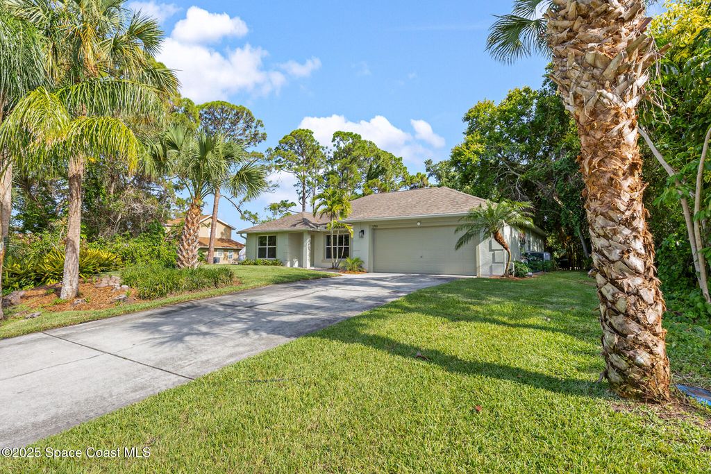 1761 Fowler Drive, Merritt Island, FL 32952
