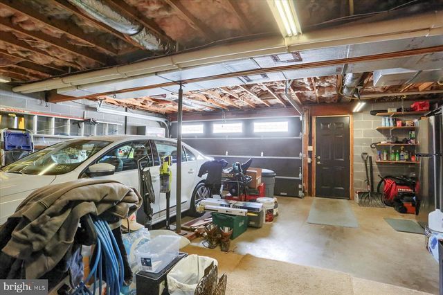 35 DOGWOOD CIR, Elizabethtown, PA 17022