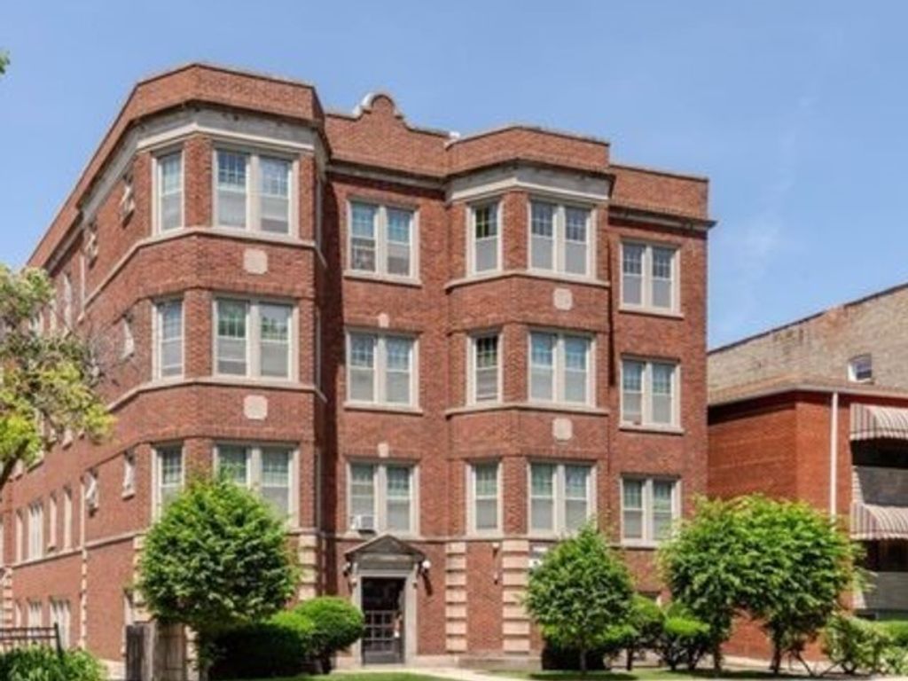 8 Adams Street 3, Oak Park, IL 60304