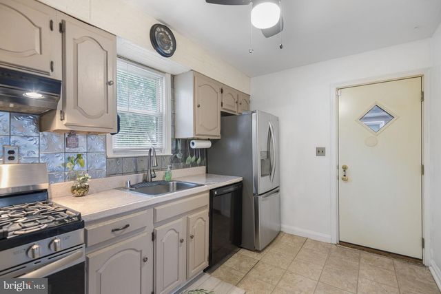 6402 MOYER AVE, Baltimore, MD 21206