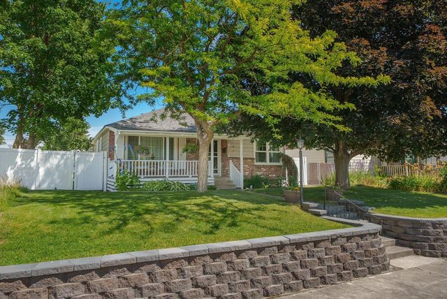 5124 N OAK St, Spokane, WA 99205