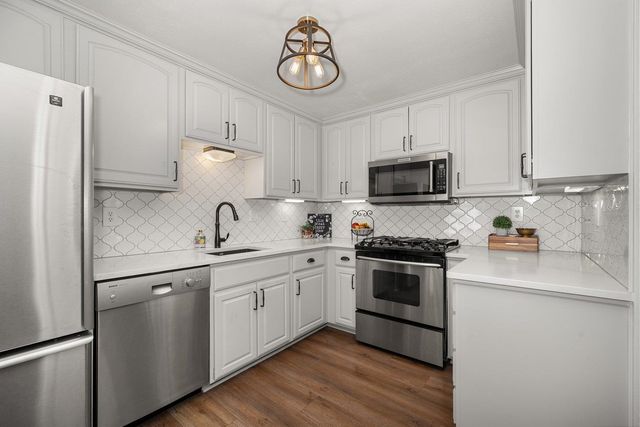 5124 N OAK St, Spokane, WA 99205