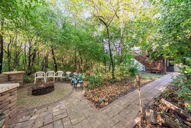 9737 Greenspruce Court N, Brooklyn Park, MN 55443