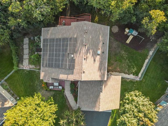 9737 Greenspruce Court N, Brooklyn Park, MN 55443