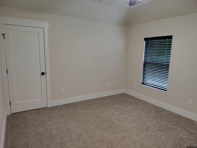 118 Primrose Path, Holly Lake Ranch, TX 75765