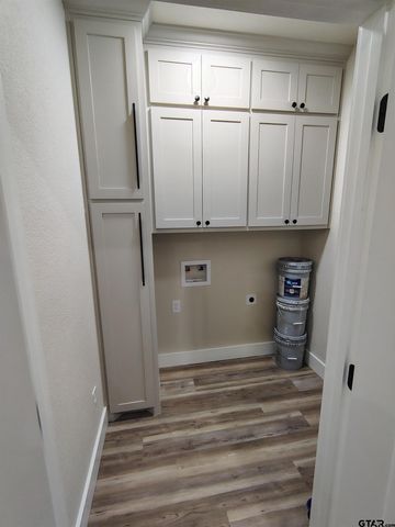 118 Primrose Path, Holly Lake Ranch, TX 75765