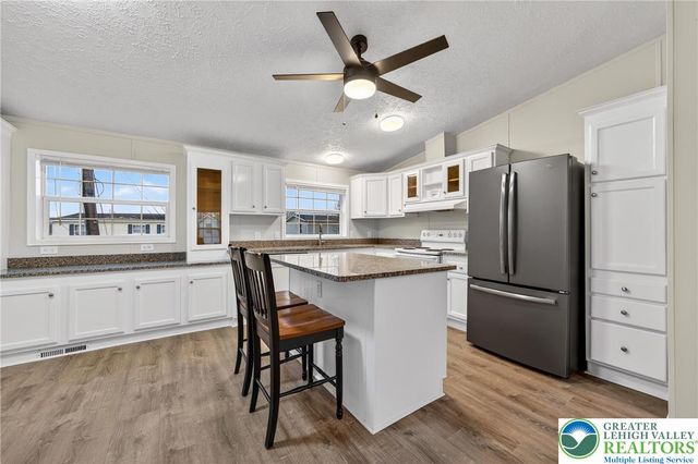 1190 Grange Road K5, Upper Macungie Twp, PA 18106