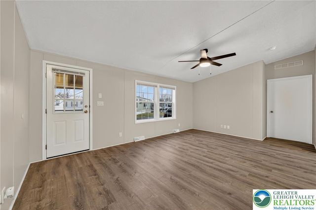 1190 Grange Road K5, Upper Macungie Twp, PA 18106