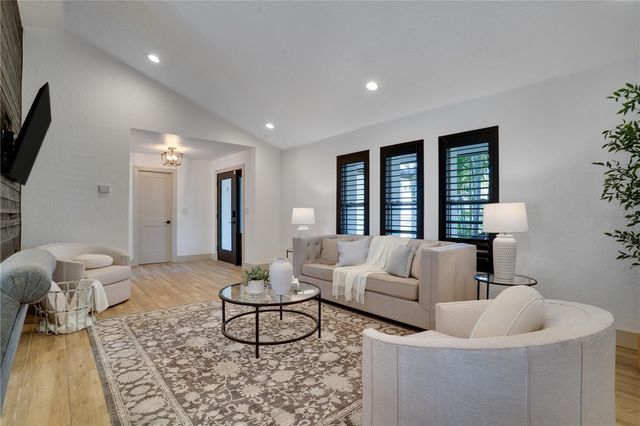 11763 HARBORSIDE CIRCLE, Largo, FL 33773