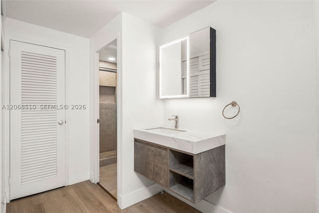1408 Brickell Bay Dr 518, Miami, FL 33131