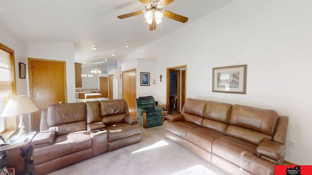 925 E Grove Street, West Point, NE 68788