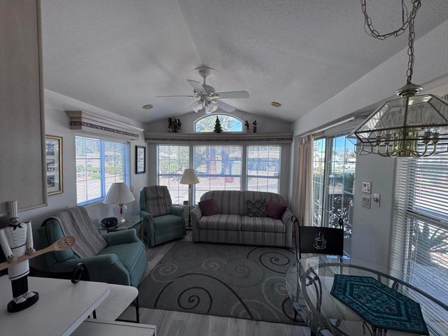 81620 Avenue 49 164b, Indio, CA 92201