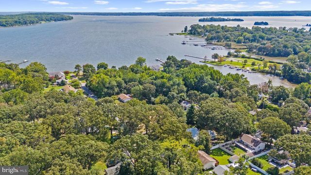 214 BEACH RD, Pasadena, MD 21122