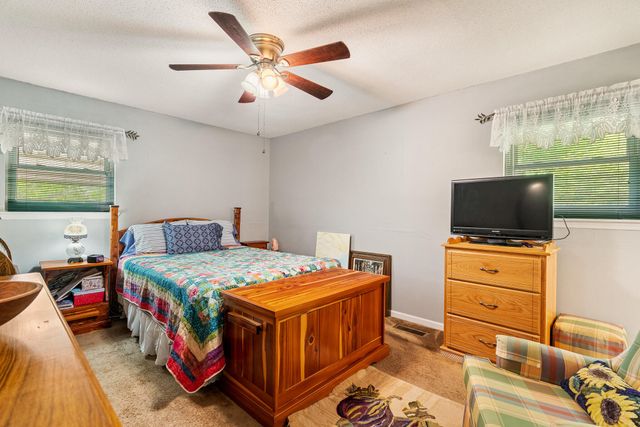 222226 County Road 705, Athens, TN 37303