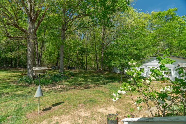 222226 County Road 705, Athens, TN 37303