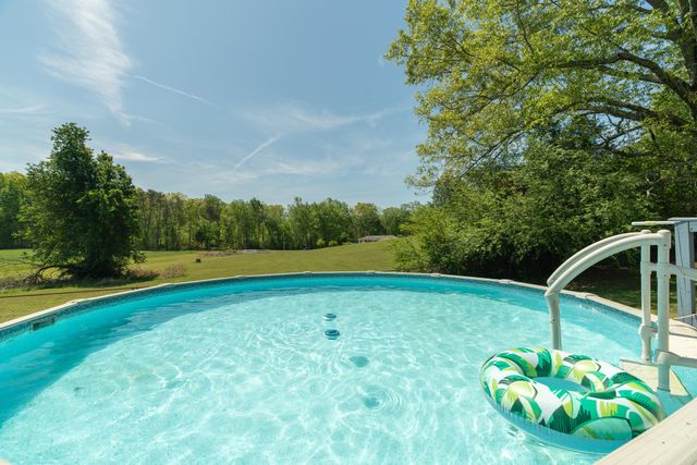 222226 County Road 705, Athens, TN 37303