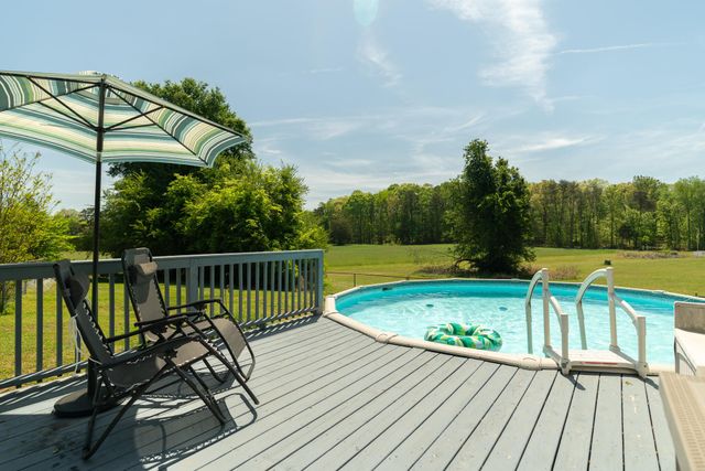 222226 County Road 705, Athens, TN 37303