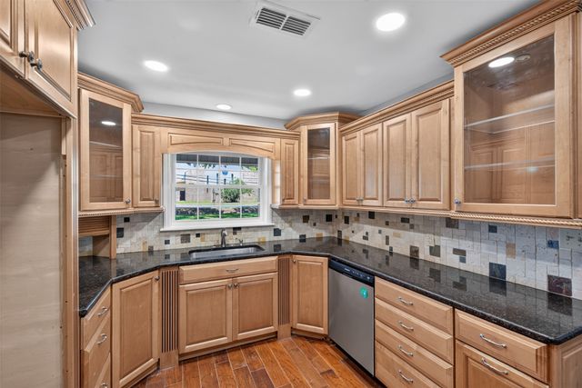 2224 Brownlee Road, Bossier City, LA 71111