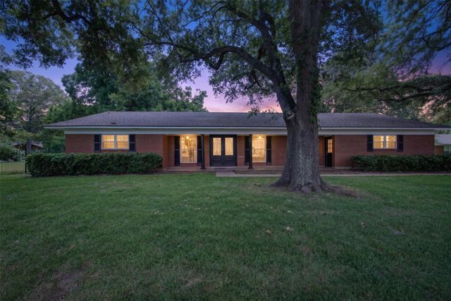 2224 Brownlee Road, Bossier City, LA 71111