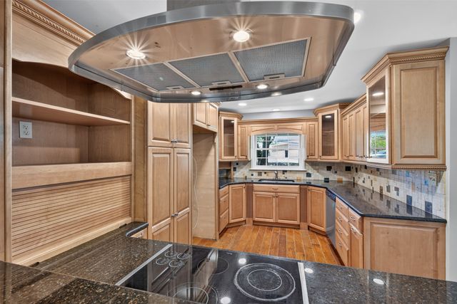 2224 Brownlee Road, Bossier City, LA 71111