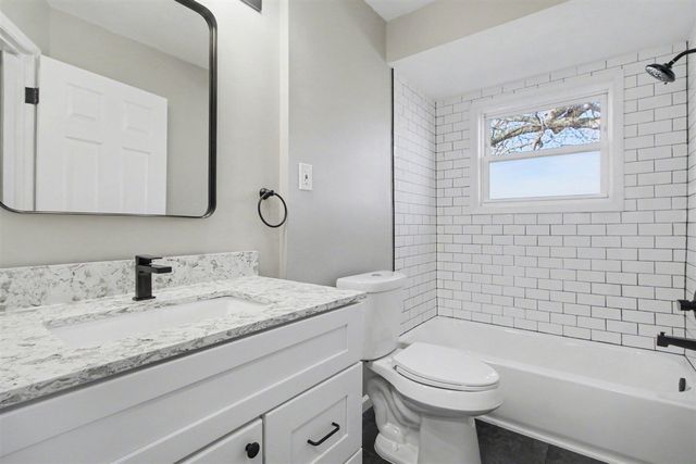 7855 Weddel Street, Taylor, MI 48180