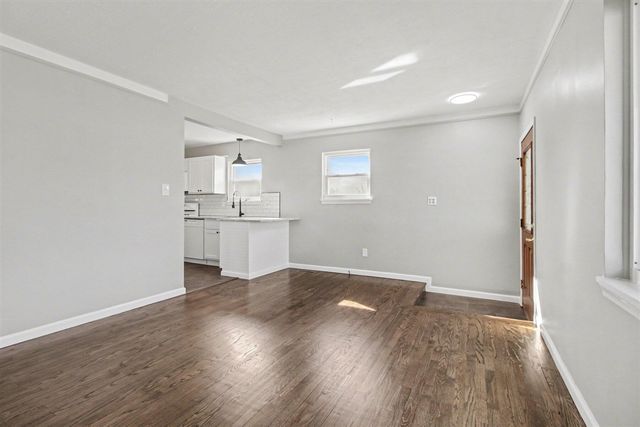 7855 Weddel Street, Taylor, MI 48180