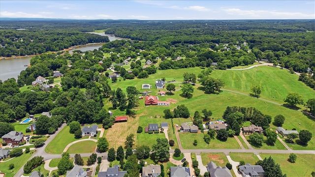 110 Amanda Drive, Anderson, SC 29621