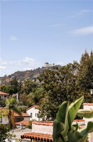 3950 Franklin Avenue, Los Angeles, CA 90027