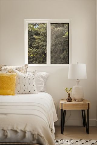 3950 Franklin Avenue, Los Angeles, CA 90027