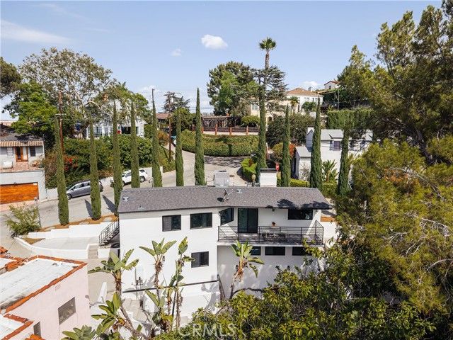 3950 Franklin Avenue, Los Angeles, CA 90027