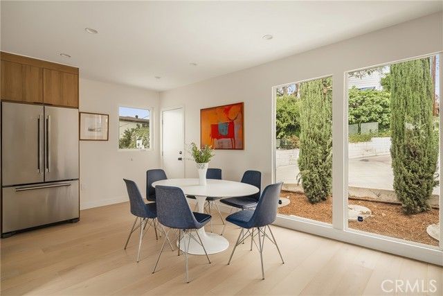 3950 Franklin Avenue, Los Angeles, CA 90027