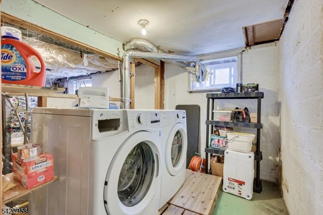 346 N 6Th Ave, Manville Boro, NJ 08835