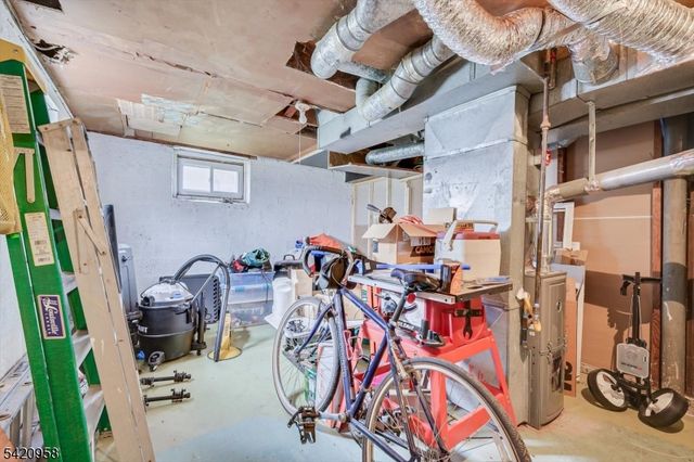 346 N 6Th Ave, Manville Boro, NJ 08835