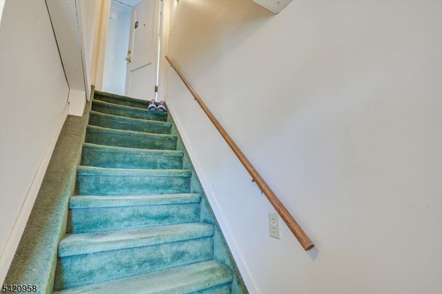 346 N 6Th Ave, Manville Boro, NJ 08835