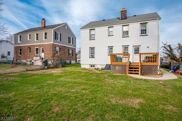 346 N 6Th Ave, Manville Boro, NJ 08835