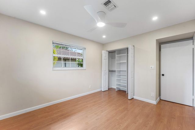 620 NE 9TH Avenue 4, Fort Lauderdale, FL 33304