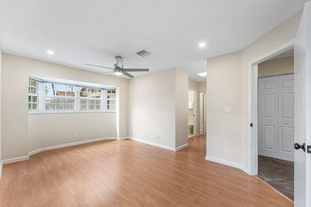 620 NE 9TH Avenue 4, Fort Lauderdale, FL 33304