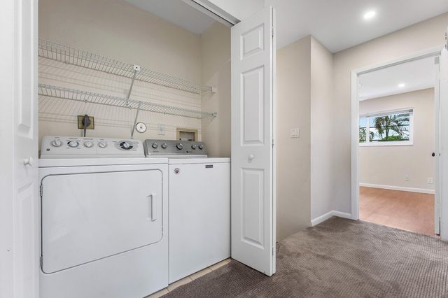 620 NE 9TH Avenue 4, Fort Lauderdale, FL 33304