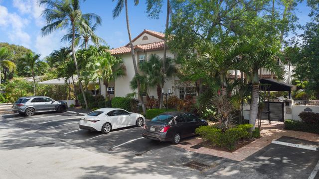 620 NE 9TH Avenue 4, Fort Lauderdale, FL 33304