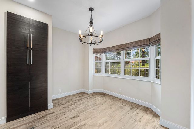 620 NE 9TH Avenue 4, Fort Lauderdale, FL 33304