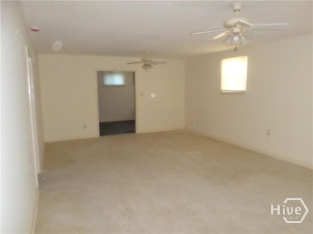 4209 Crane Street, Savannah, GA 31405