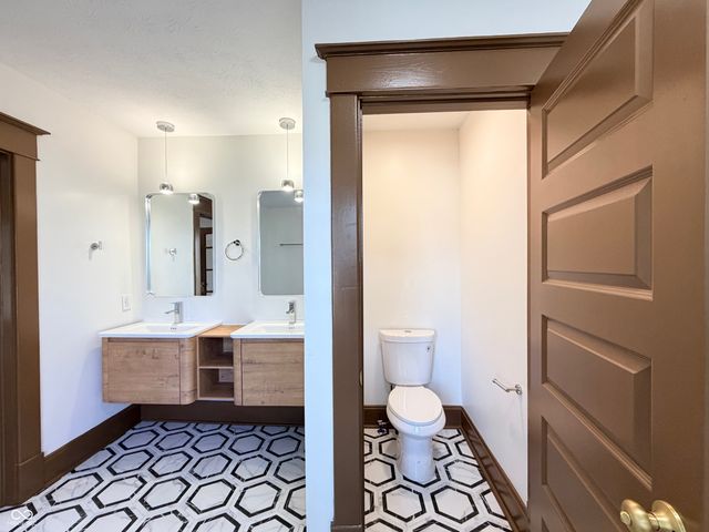 2505 E 17th Street, Indianapolis, IN 46218