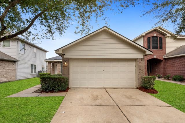939 Blanchard Hill, Houston, TX 77047