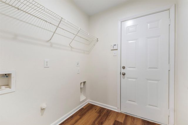 939 Blanchard Hill, Houston, TX 77047