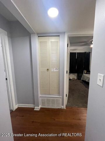 5535 W St Joe Highway, B12, Lansing, MI 48917