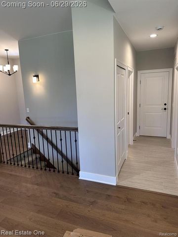50402 Oakbrooke Drive, Chesterfield, MI 48047