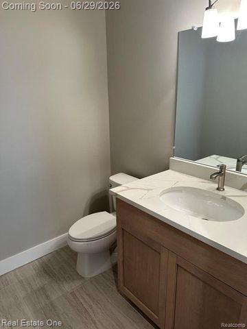 50402 Oakbrooke Drive, Chesterfield, MI 48047