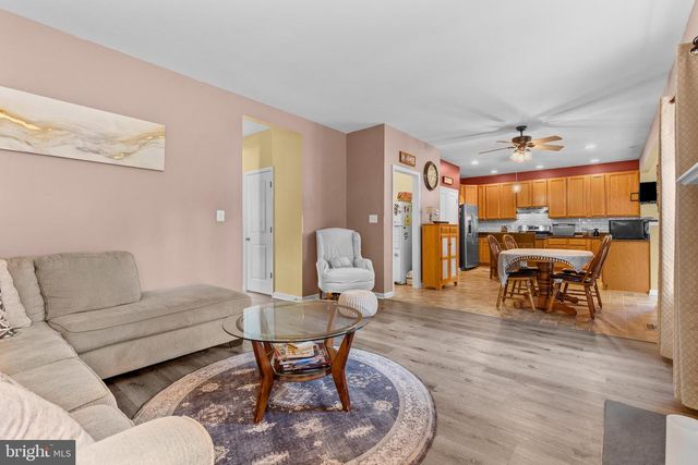 1010 NUGENT WAY, York, PA 17402