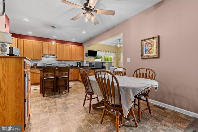 1010 NUGENT WAY, York, PA 17402