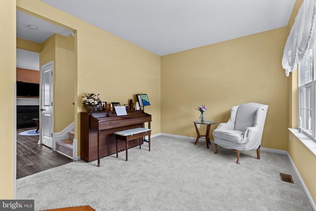 1010 NUGENT WAY, York, PA 17402